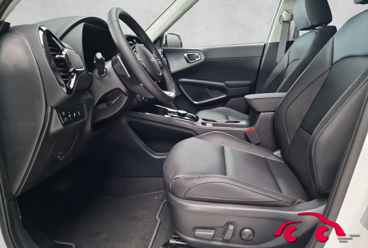 KIA SOUL EV 64 KWH INSPIRATION 3-PHASEN WÄRMEPUMPE LEDER GLASDACH