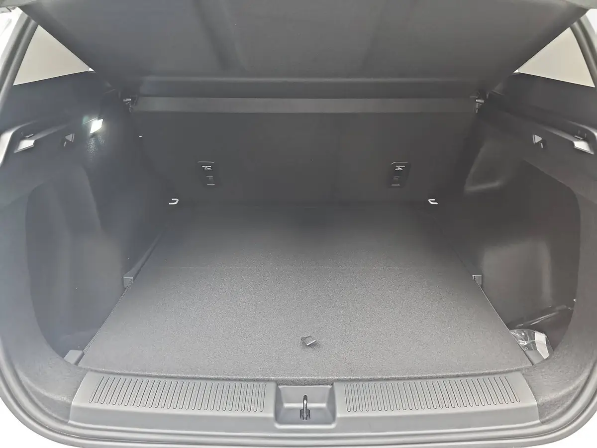 MG S5 EV 64 KWH MY25 LUXURY