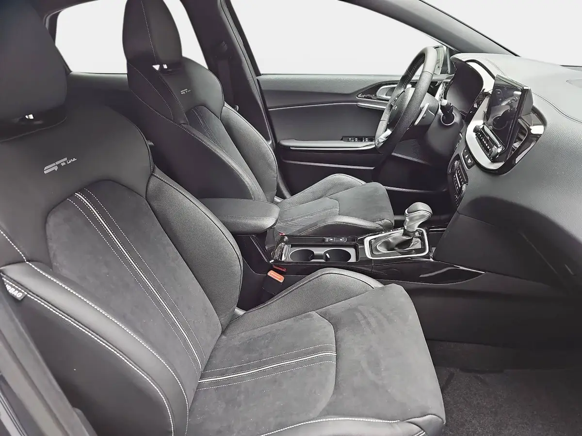KIA XCEED 1.6 T-GDI 150 DCT GT-LINE MJ26 LEDER GLASDACH
