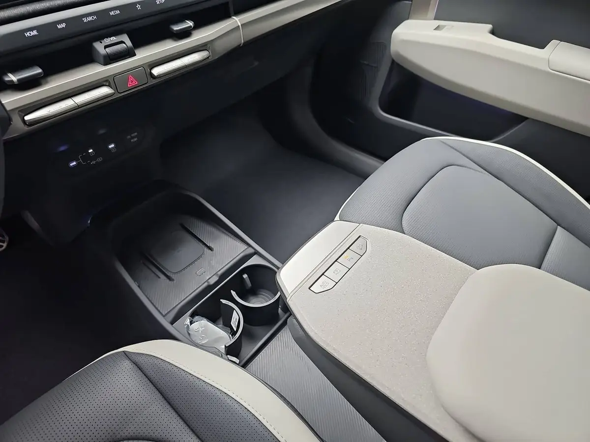 KIA EV3 81.4 KWH GT-LINE MJ26 DRIVEWISE-PARK-PRO KOMFORT GLASDACH