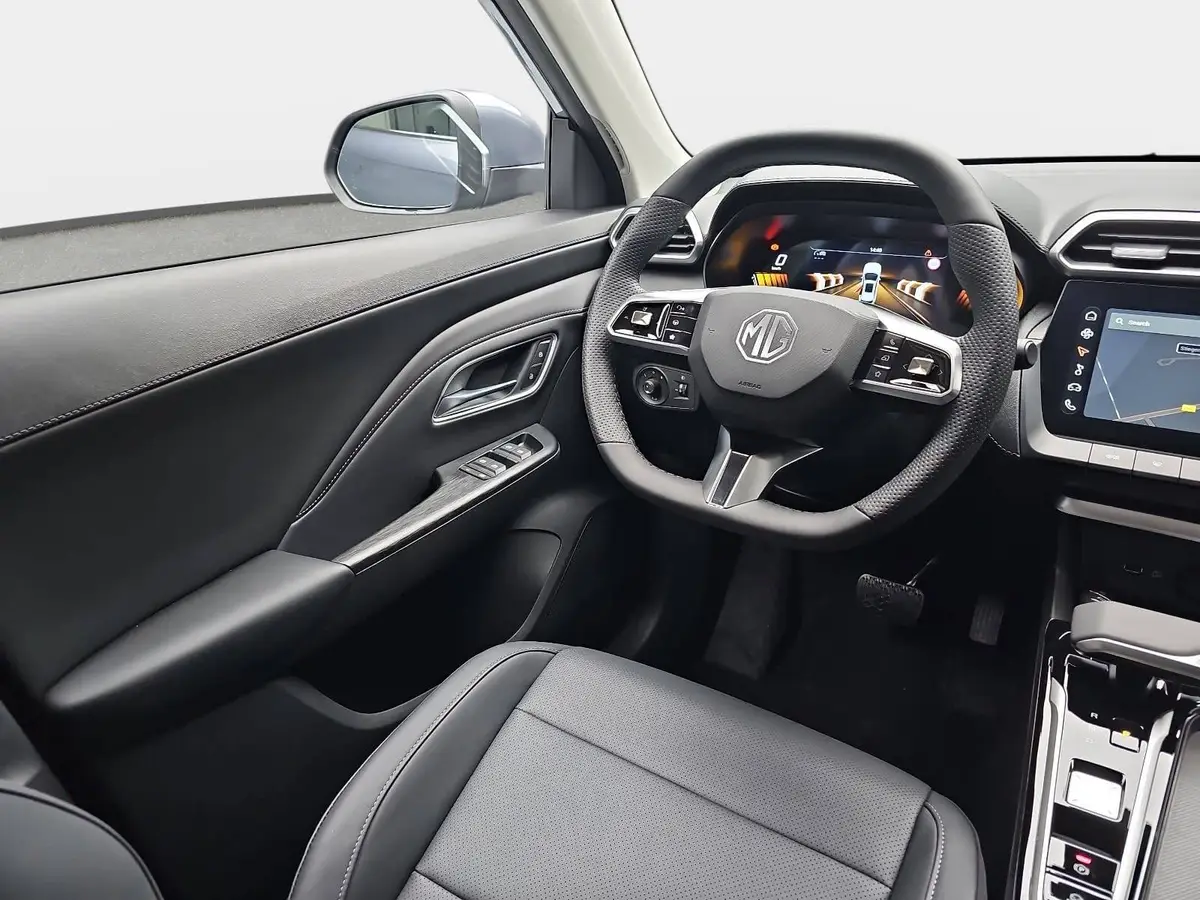 MG ZS 1.5 HYBRID+ MY25.5 LUXURY NAVI LM18 KEYLESS-ENTRY 360-GRAD-KAMERA