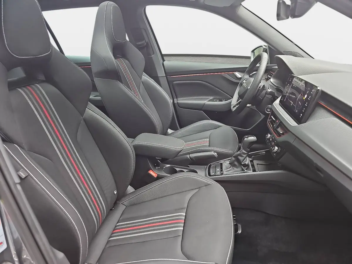 SKODA KAMIQ 1.5 TSI DSG MONTE CARLO NAVI MATRIX-LED PANO WINTE