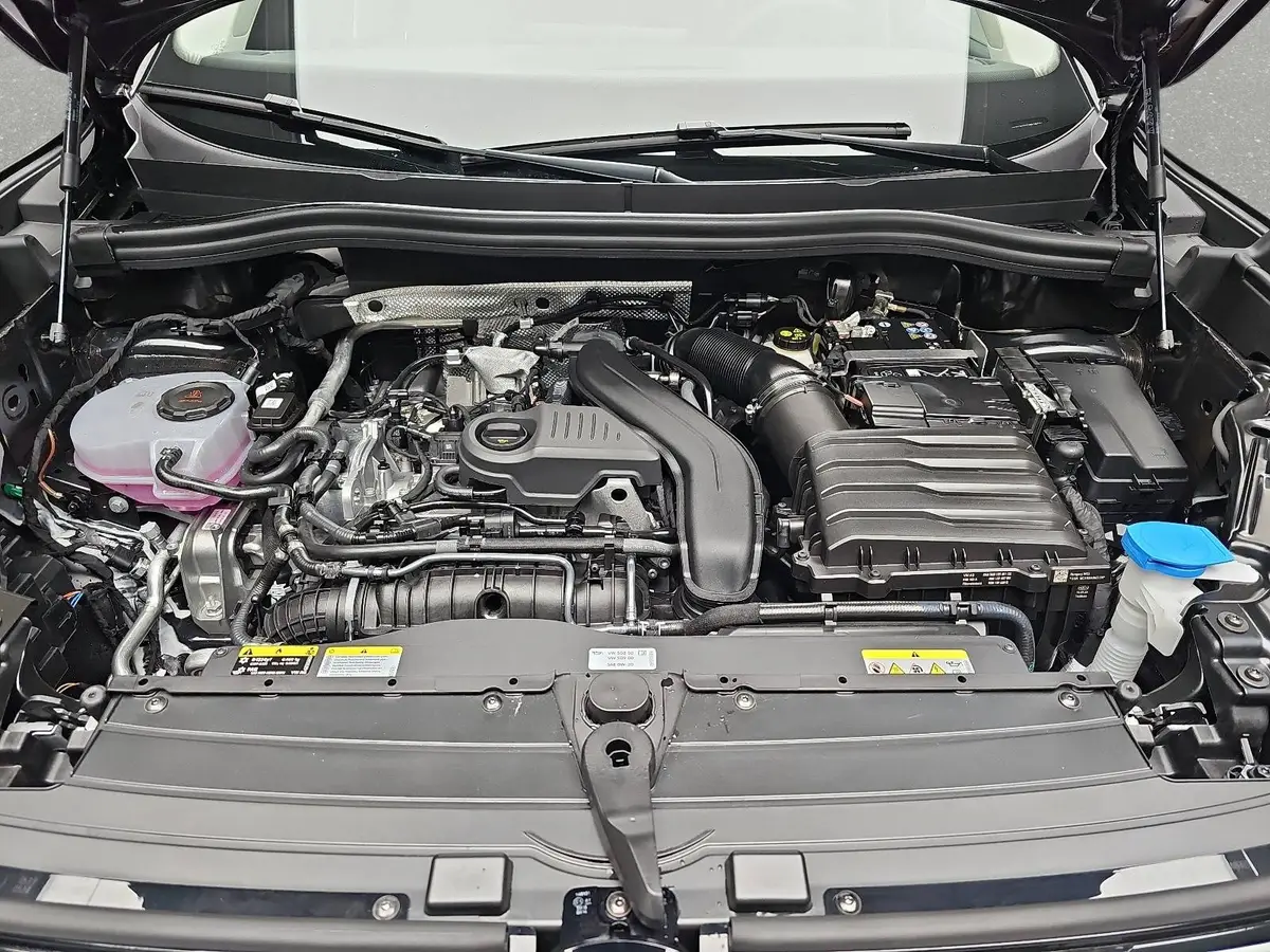 VW TIGUAN 1.5 ETSI DSG LIFE LED-PLUS AUDIO LENKASSIST PRO KA
