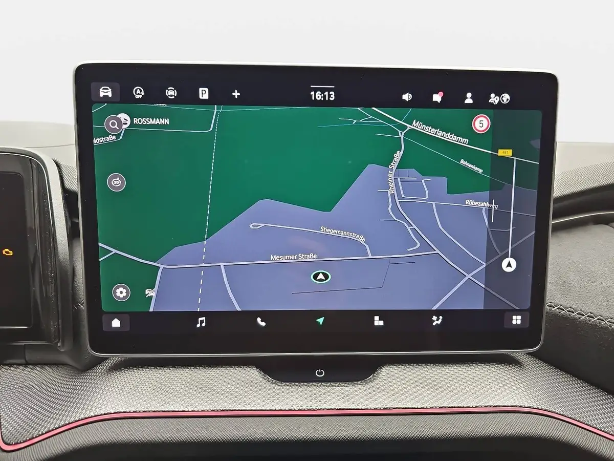 SKODA KODIAQ 2.0 TDI DSG SPORTLINE 4X4 NAVI LED ACC HUD 7-SITZE