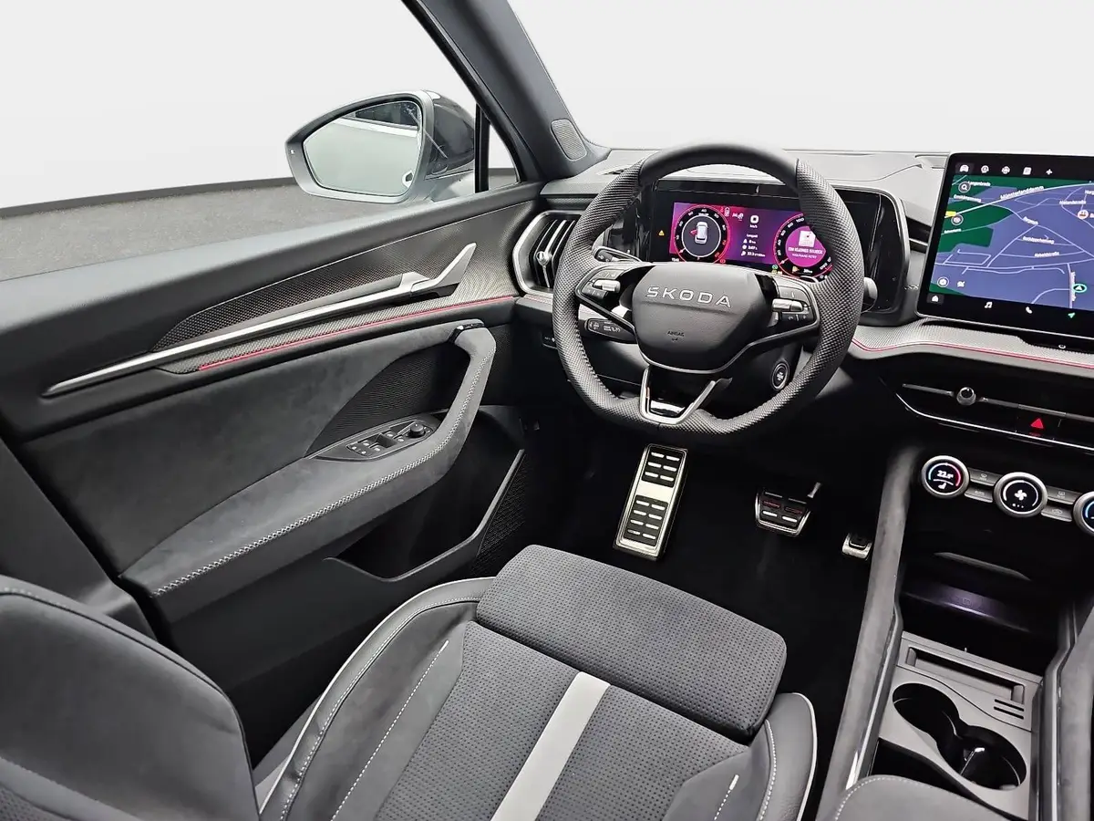 SKODA KODIAQ 1.5 TSI DSG SPORTLINE NAVI LED ACC WINTER 7-S KAME