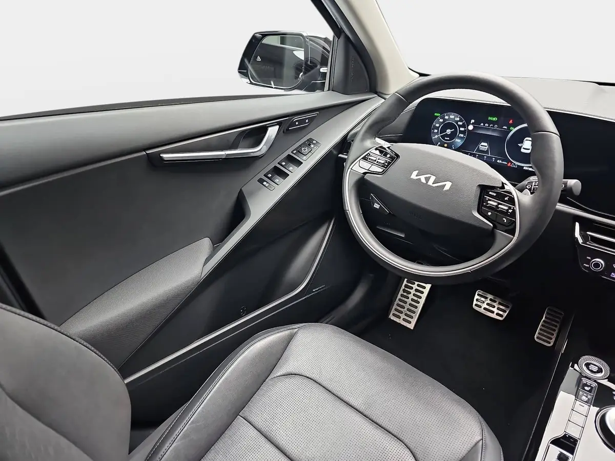 KIA NIRO 1.6 GDI PLUG-IN-HYBRID DCT SPIRIT TECHNOLOGIE RELAX GLASDACH
