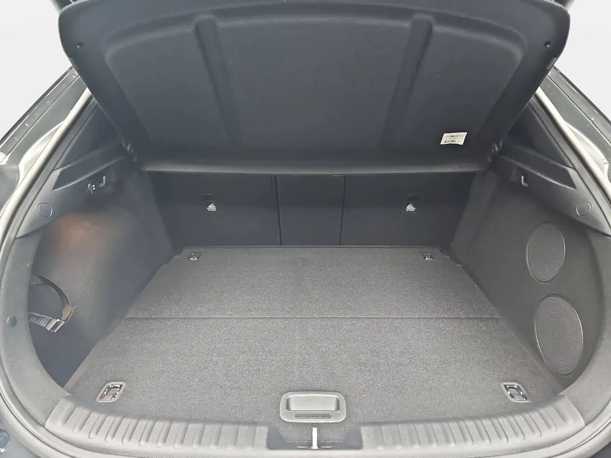 KIA XCEED 1.6 T-GDI 180 DCT GT-LINE MJ26 LEDER GLASDACH