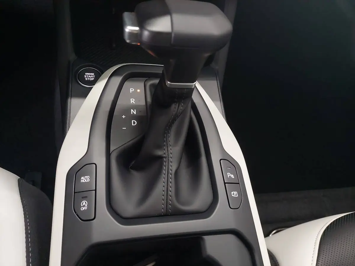 KIA K4 SW 1.6 T-GDI 180 PS DCT7 GT-LINE MJ26 DW-PARK-PRO SITZ SOUND DESIGN
