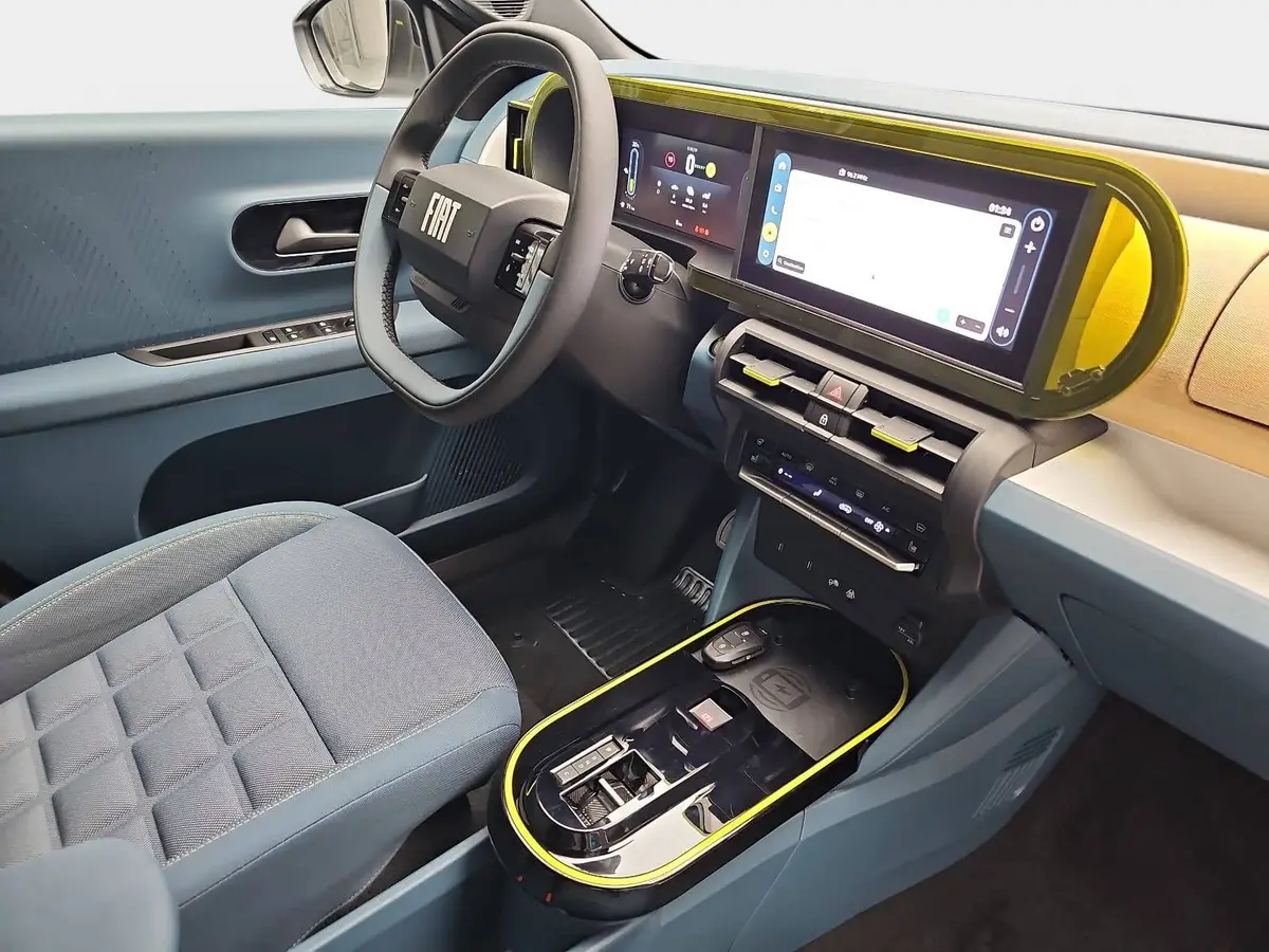 FIAT GRANDE PANDA ELEKTRO LA PRIMA MJ26 WINTER PAKET