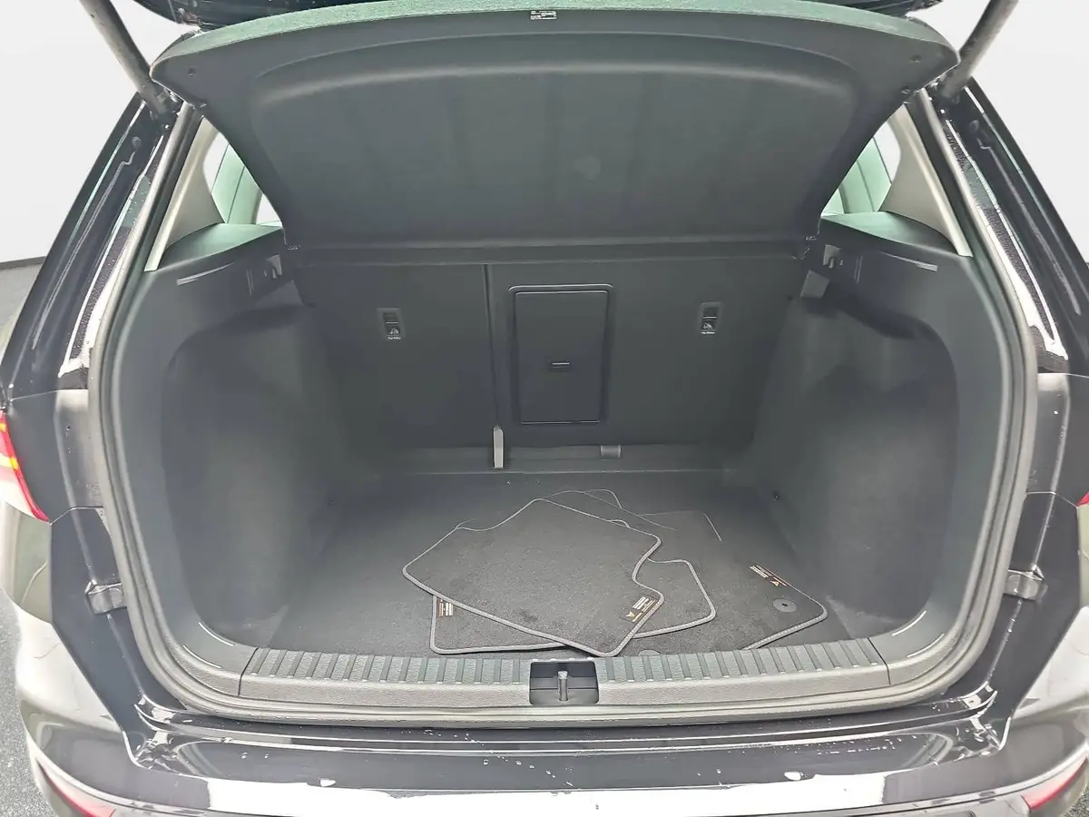 CUPRA ATECA 1.5 TSI DSG NAVI LED PANO P-ASSIST MEMORY KAMERA 