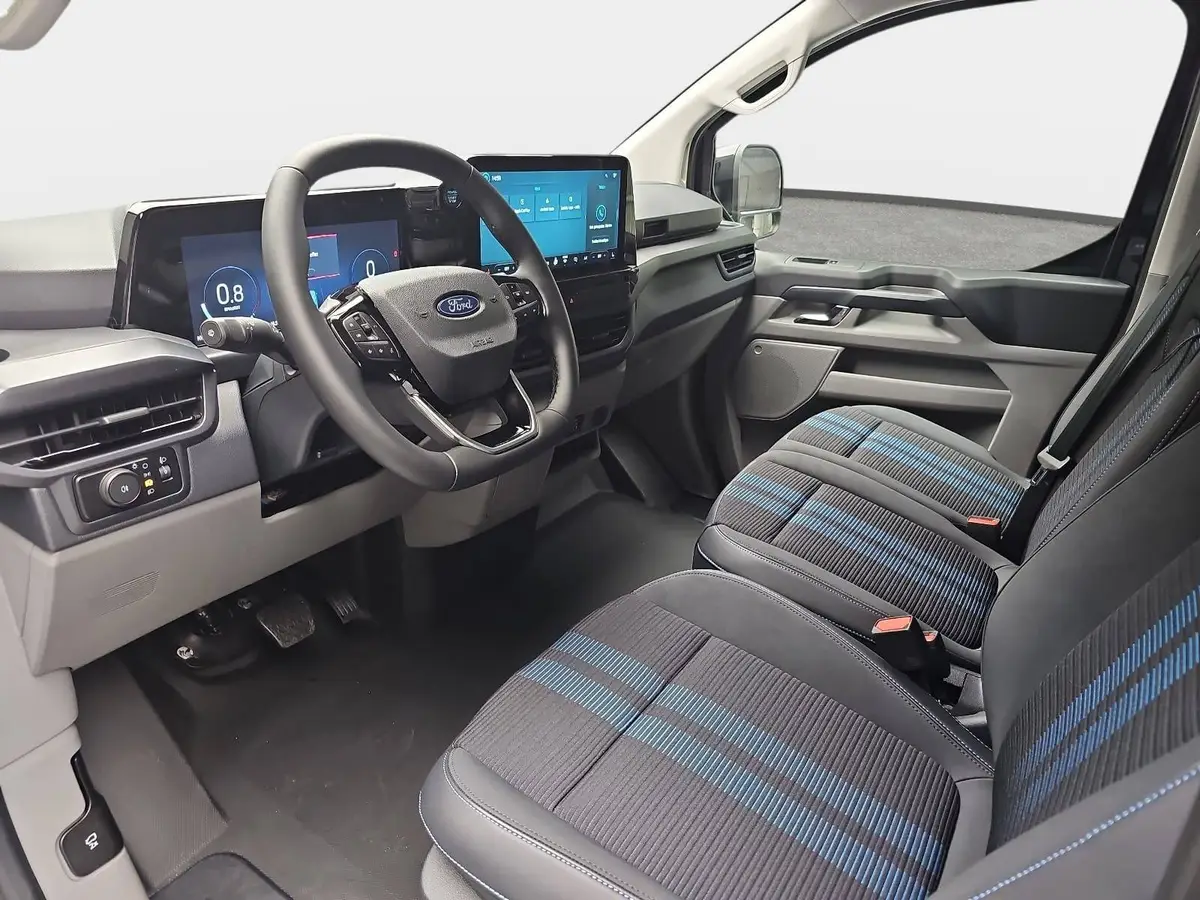 FORD TRANSIT CUSTOM 2.0 ECOBLUE AUTO. 320 L1H1 SPORT FWD KLIMA LED LM