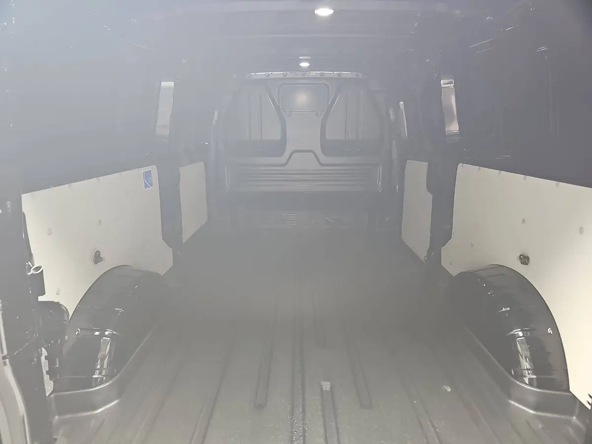 VW T7 TRANSPORTER 2.0 TDI DSG KASTEN L2H1 NAVI