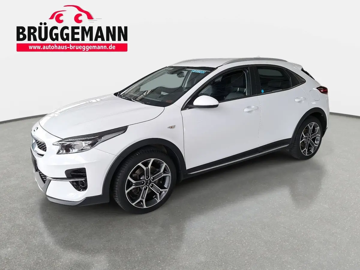 KIA XCEED 1.4 T-GDI JBL SOUND EDITION NAVI LED
