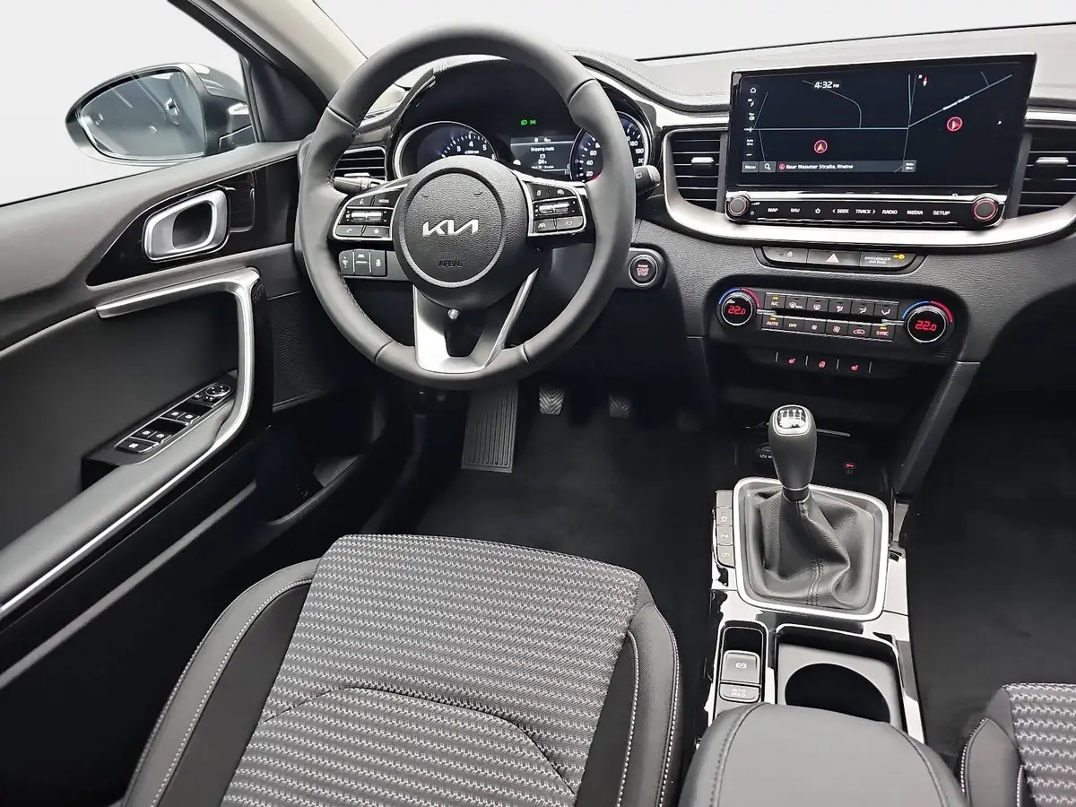 KIA CEED SW 1.0 T-GDI ULTIMATE EDITION STYLE