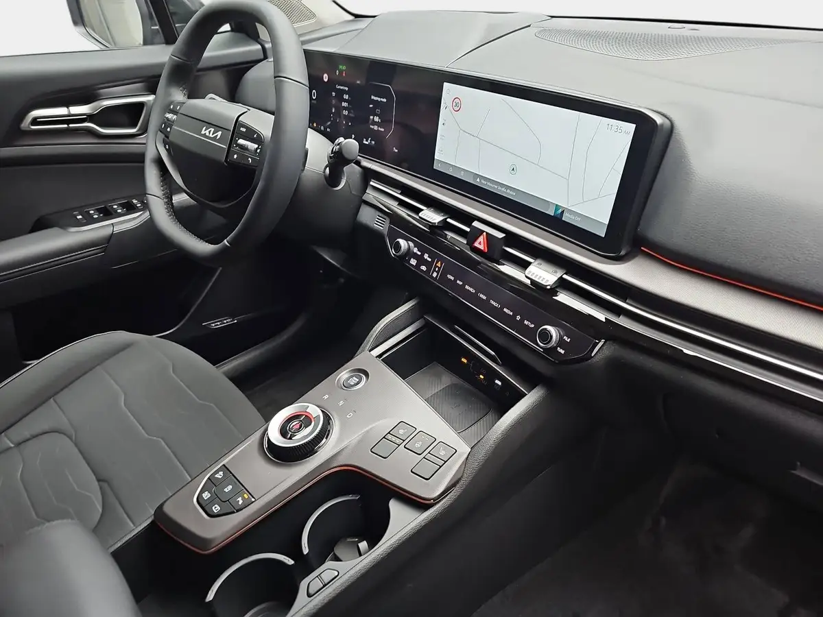 KIA SPORTAGE 1.6 T-GDI 150 2WD DCT SPIRIT MJ26 GLASDACH DRIVEWISE SOUND