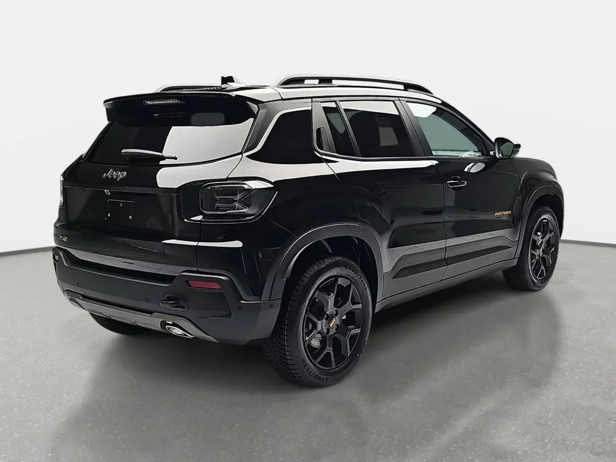 JEEP AVENGER ALLRAD 1.2 E-HYBRID T3 DCT 4XE THE NORTH FACE MJ26