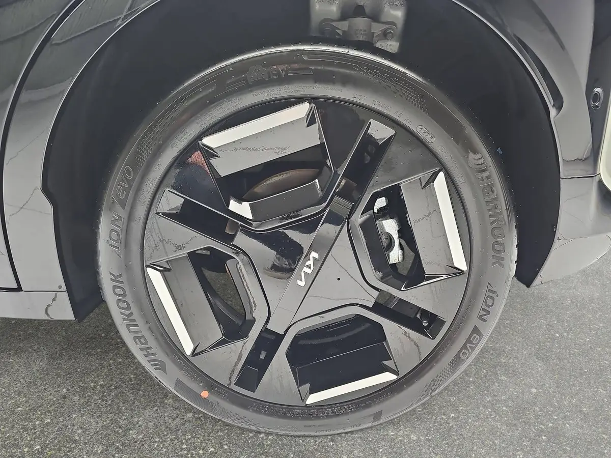 KIA EV3 81.4 KWH GT-LINE MJ26 DRIVEWISE-PARK-PRO KOMFORT GLASDACH