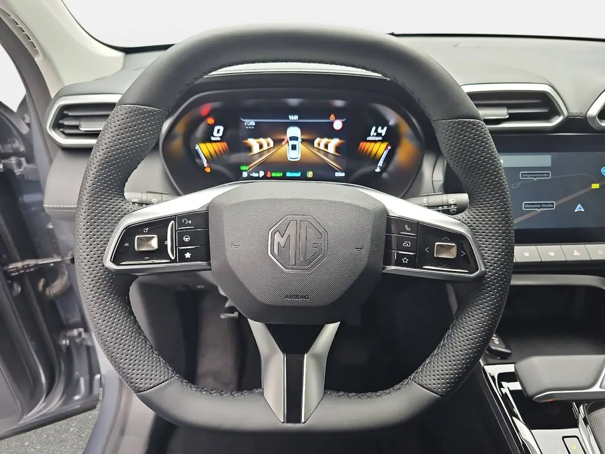 MG ZS 1.5 HYBRID+ MY25.5 LUXURY NAVI LM18 KEYLESS-ENTRY 360-GRAD-KAMERA