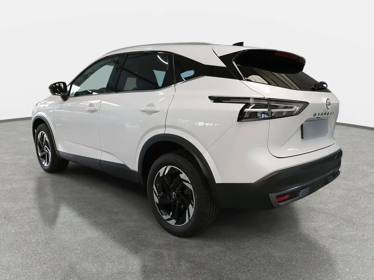 NISSAN QASHQAI 1.3 DIG-T MHEV AUTO. MJ27 N-CONNECTA WINTER EL-HECKKLAPPE PANO