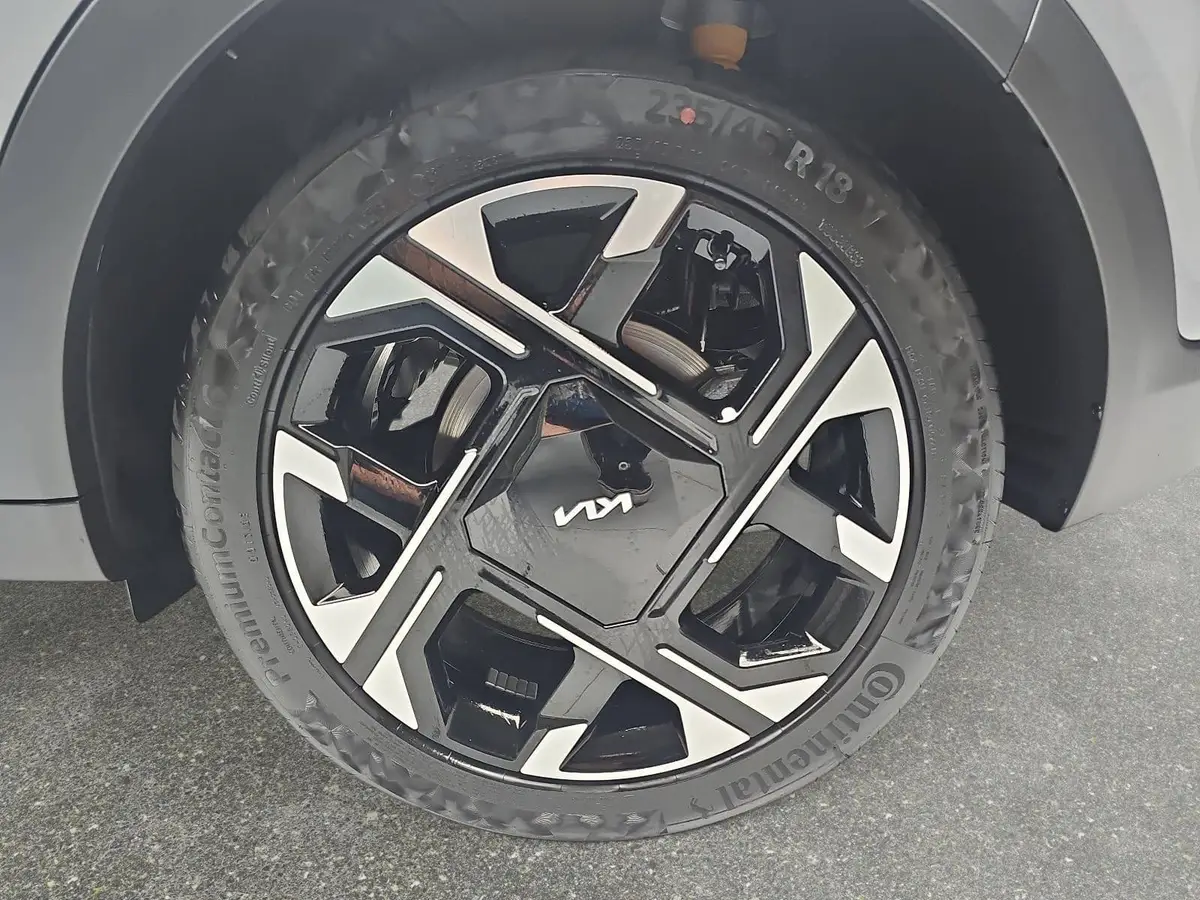 KIA XCEED 1.6 T-GDI 150 DCT SPIRIT MJ27 SOUND SITZ ADVANCED