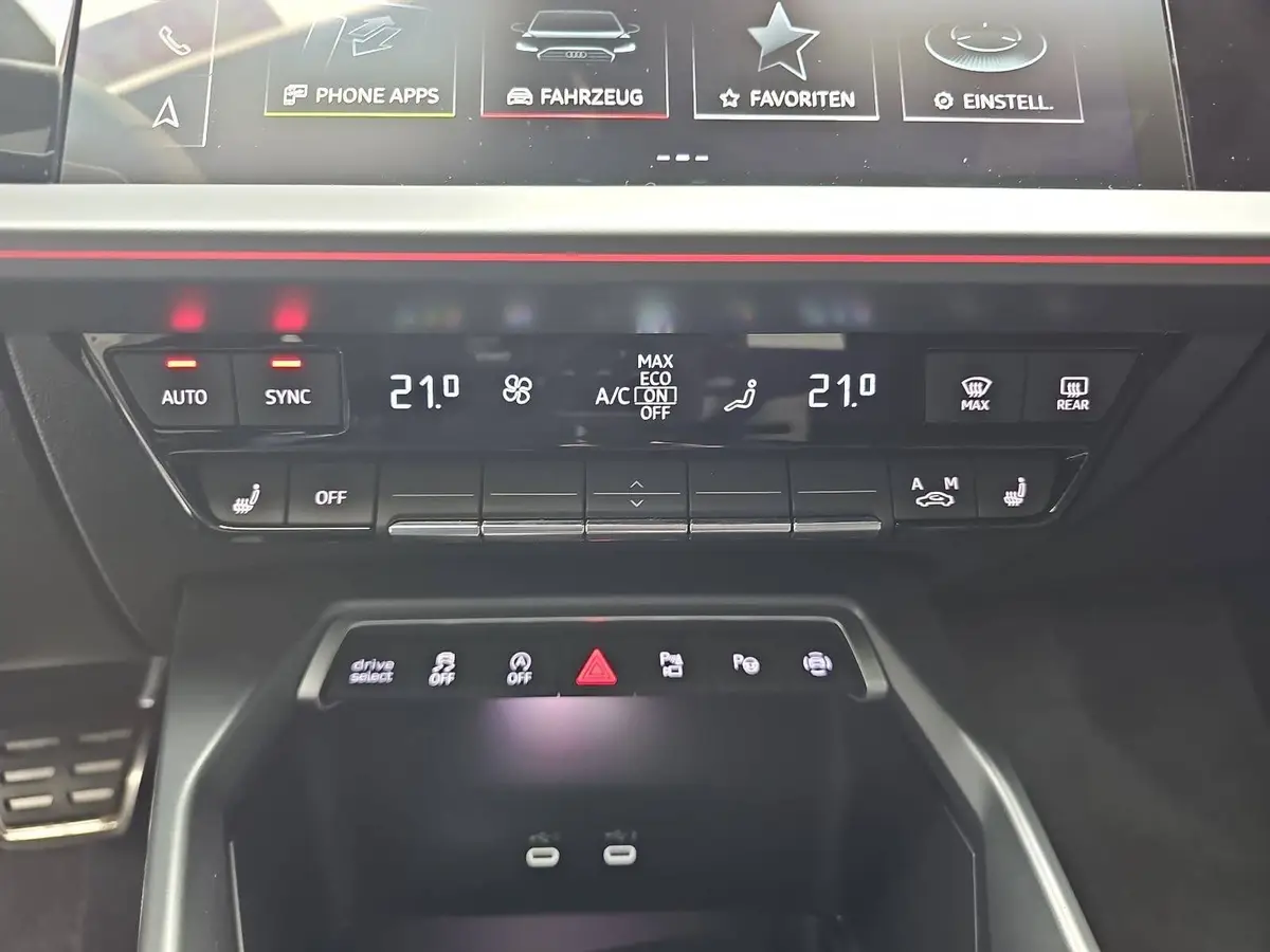 AUDI A3 35 TFSI DSG SPORTBACK S LINE LED KAMERA LM18