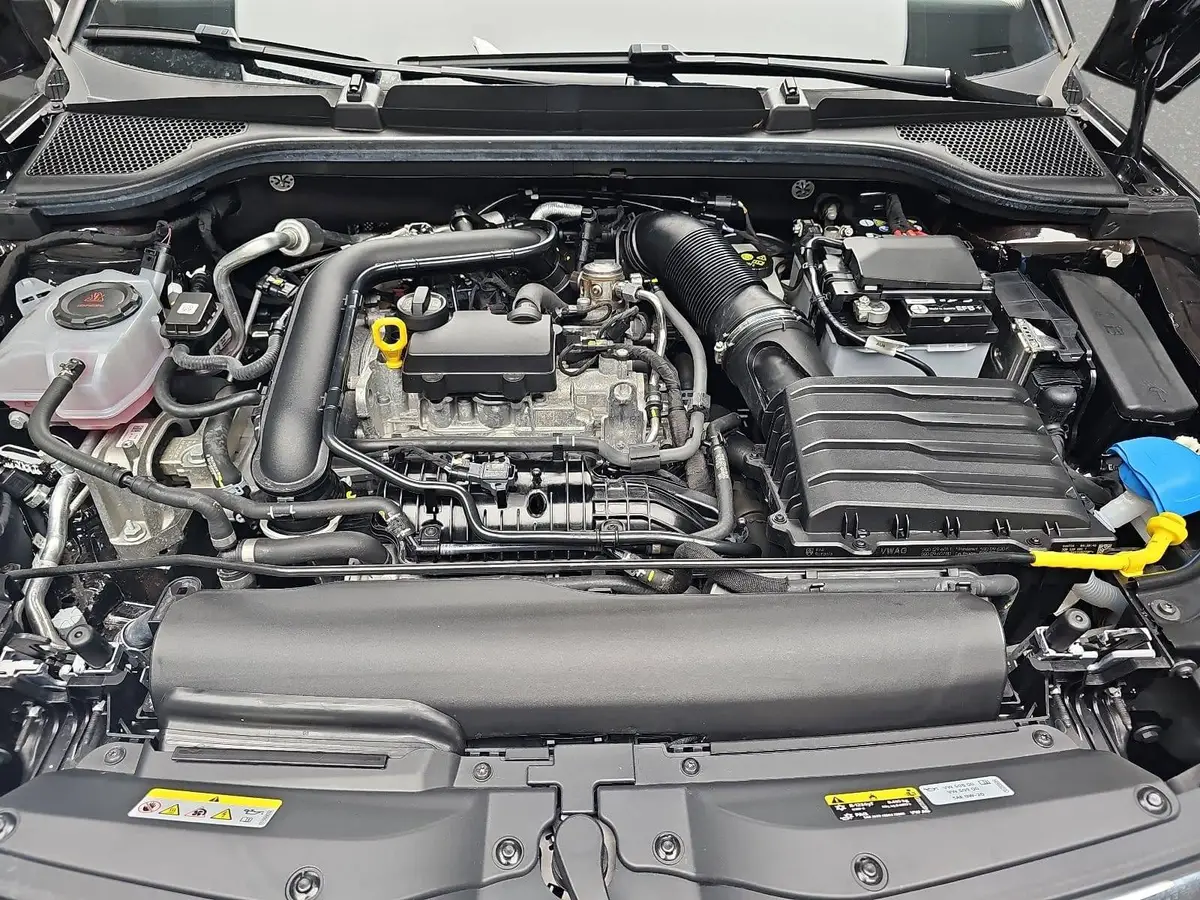 SKODA KAMIQ 1.0 TSI SELECTION NAVI LED KAMERA LM