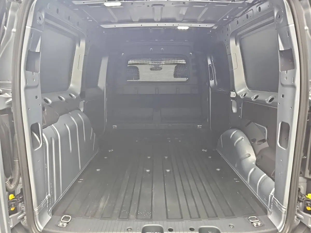 VW CADDY 2.0 TDI DSG CARGO MAXI KLIMA GRA