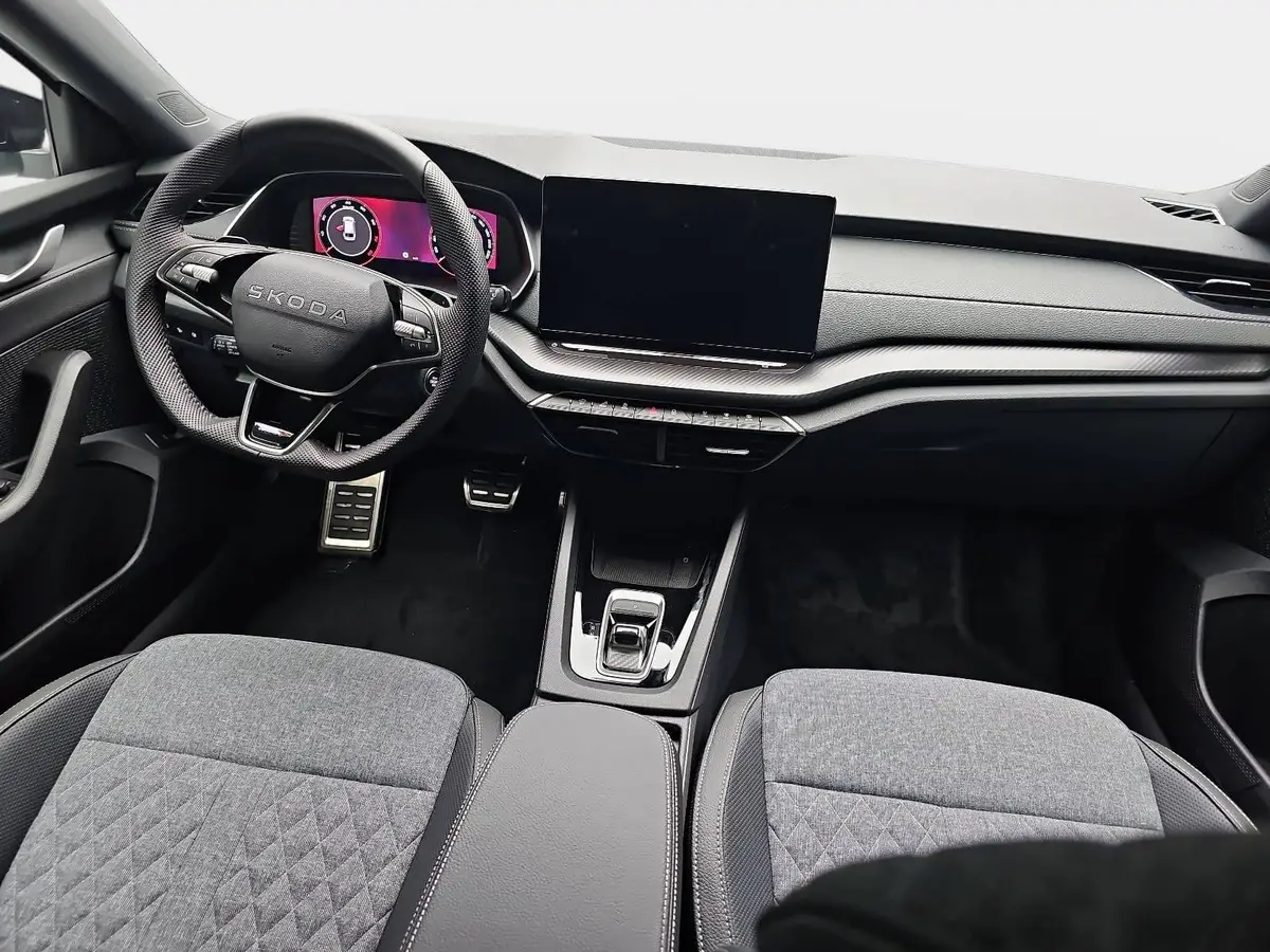 SKODA OCTAVIA 2.0 TSI DSG SPORTLINE 4X4 ACC PANO