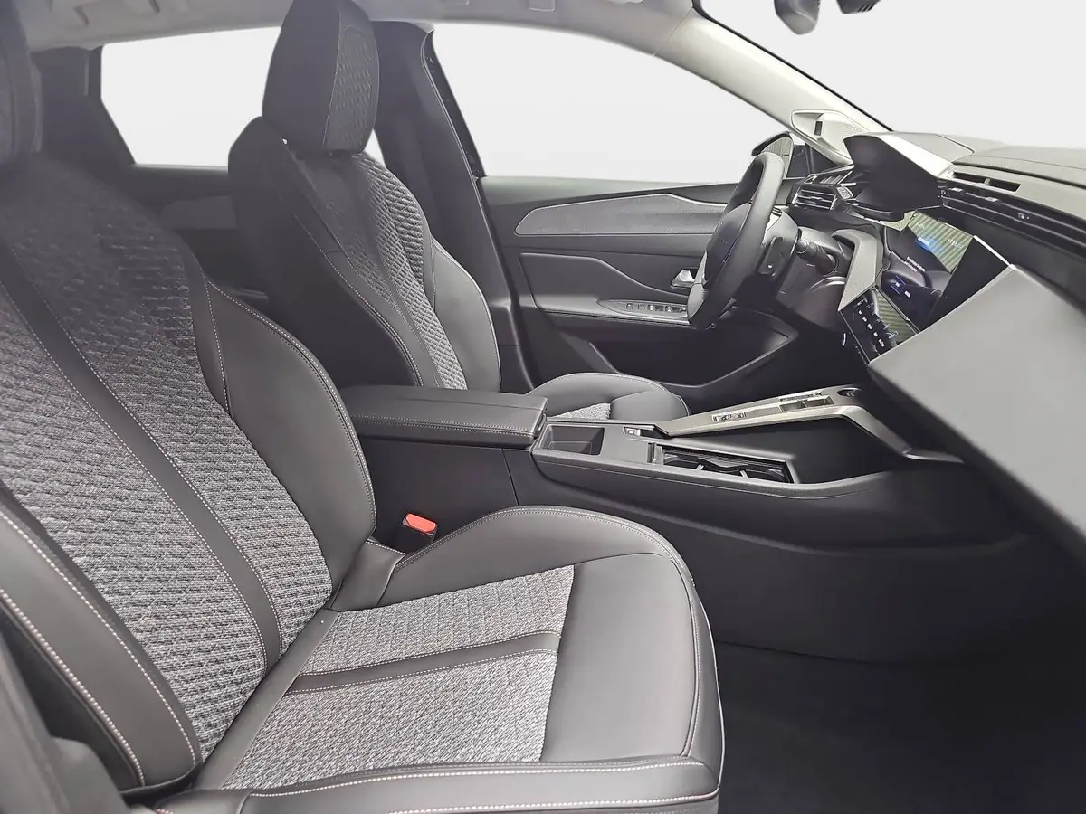 PEUGEOT 308 SW 1.2 HYBRID STYLE KOMFORT PAKET AHK LM