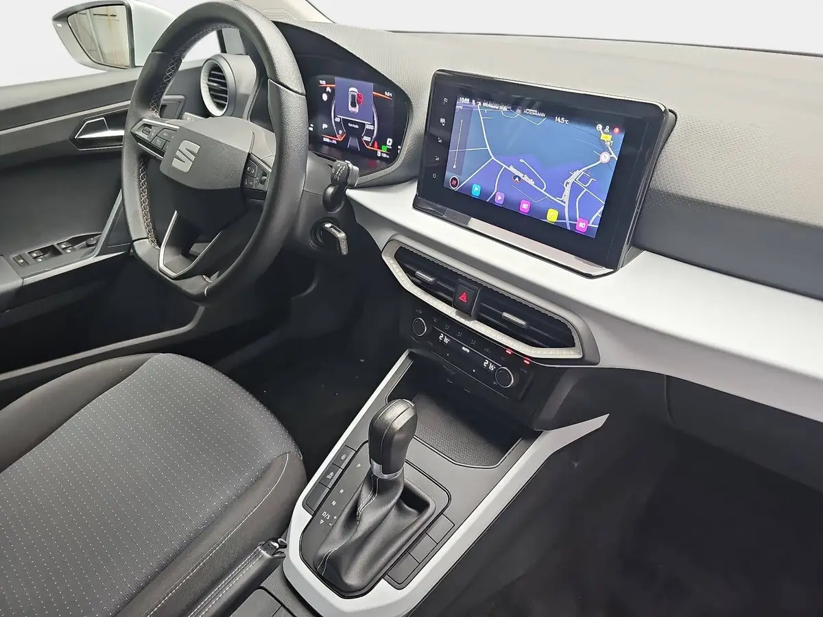 SEAT ARONA 1.0 TSI DSG STYLE NAVI LED PDC LM