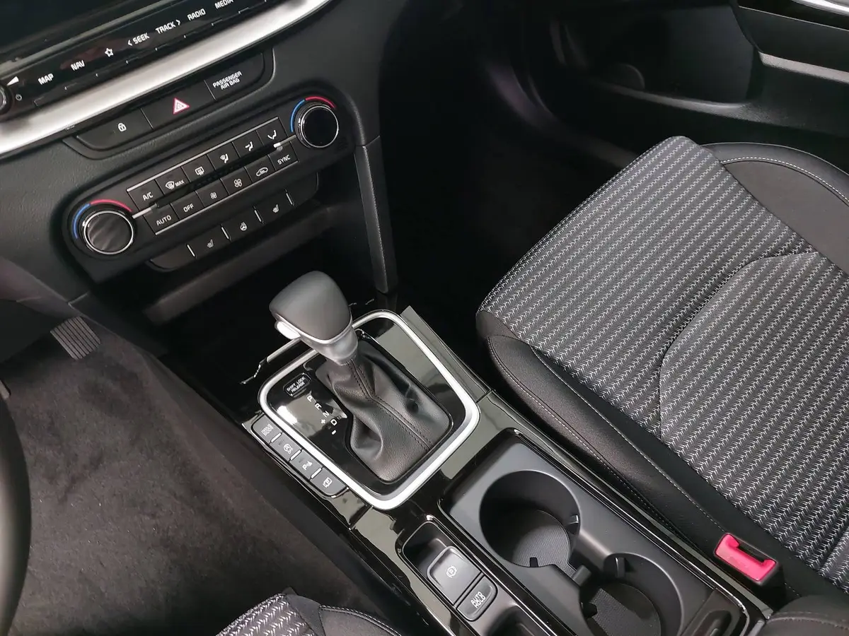 KIA CEED SW 1.5 T-GDI 48V DCT7 ULTIMATE EDITION