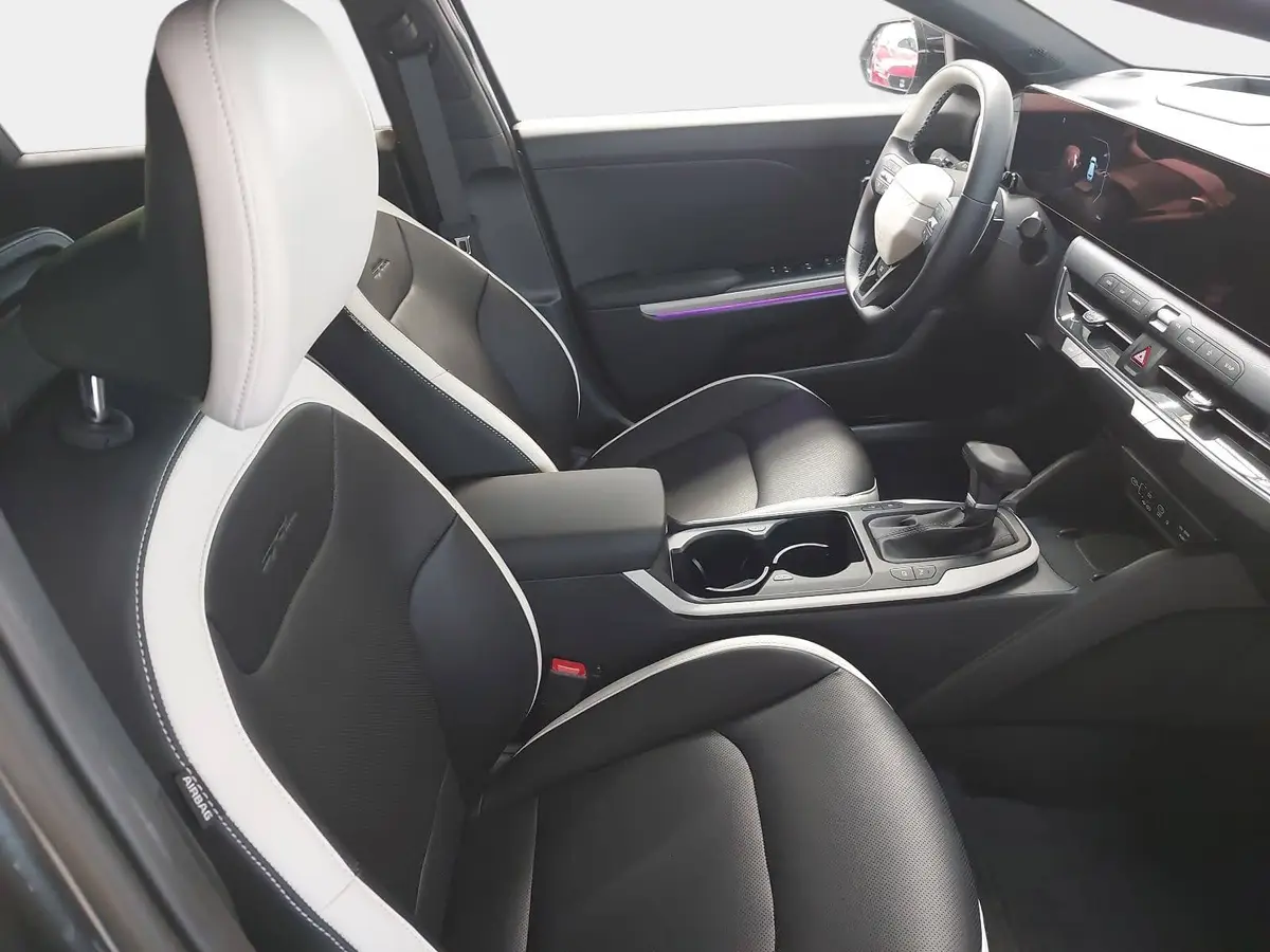 KIA K4 SW 1.6 T-GDI 180 PS DCT7 GT-LINE MJ26 DW-PARK-PRO SITZ SOUND DESIGN GLASDACH
