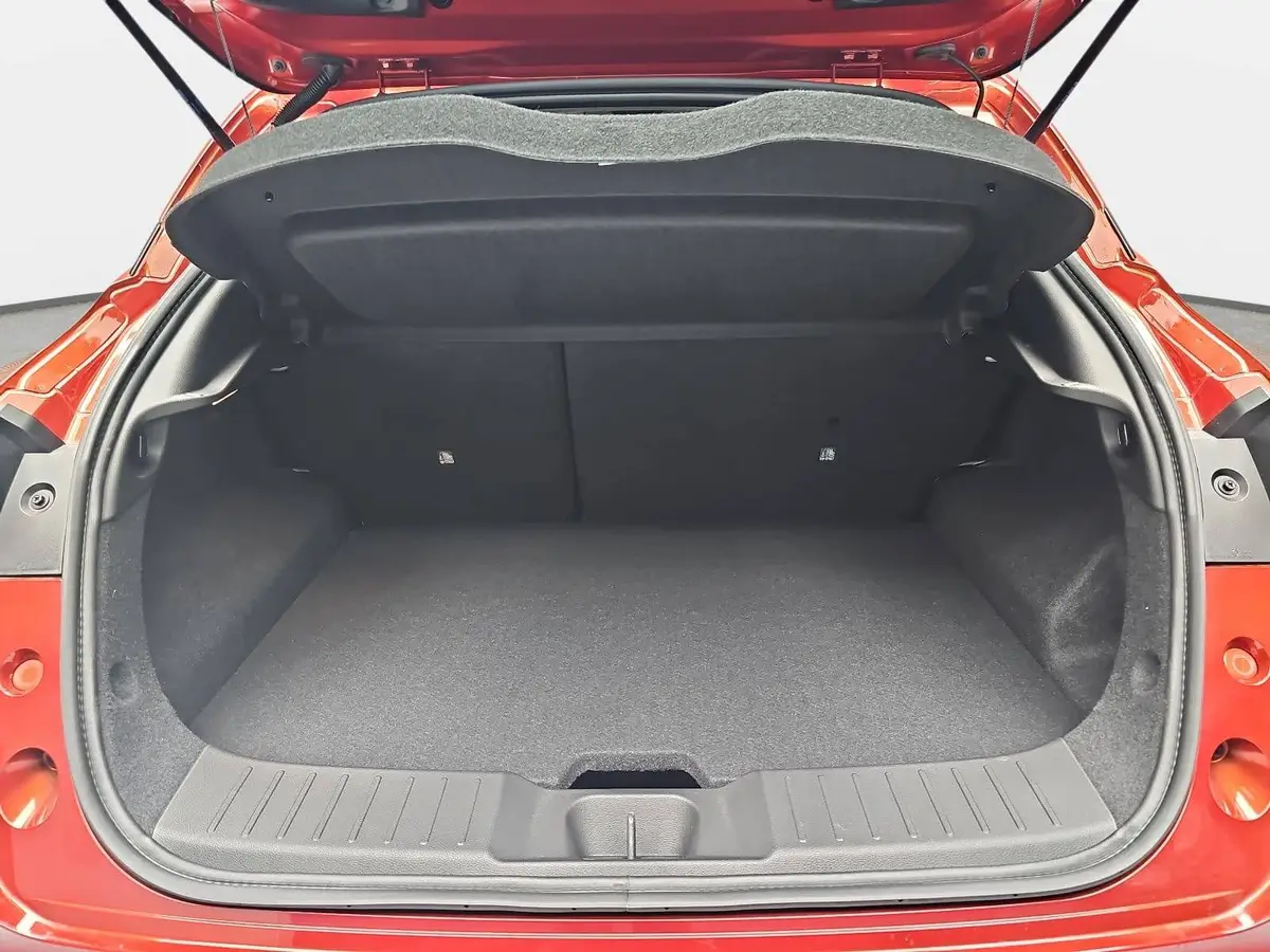 NISSAN JUKE 1.6 HYBRID AUTO. TEKNA NAVI BOSE