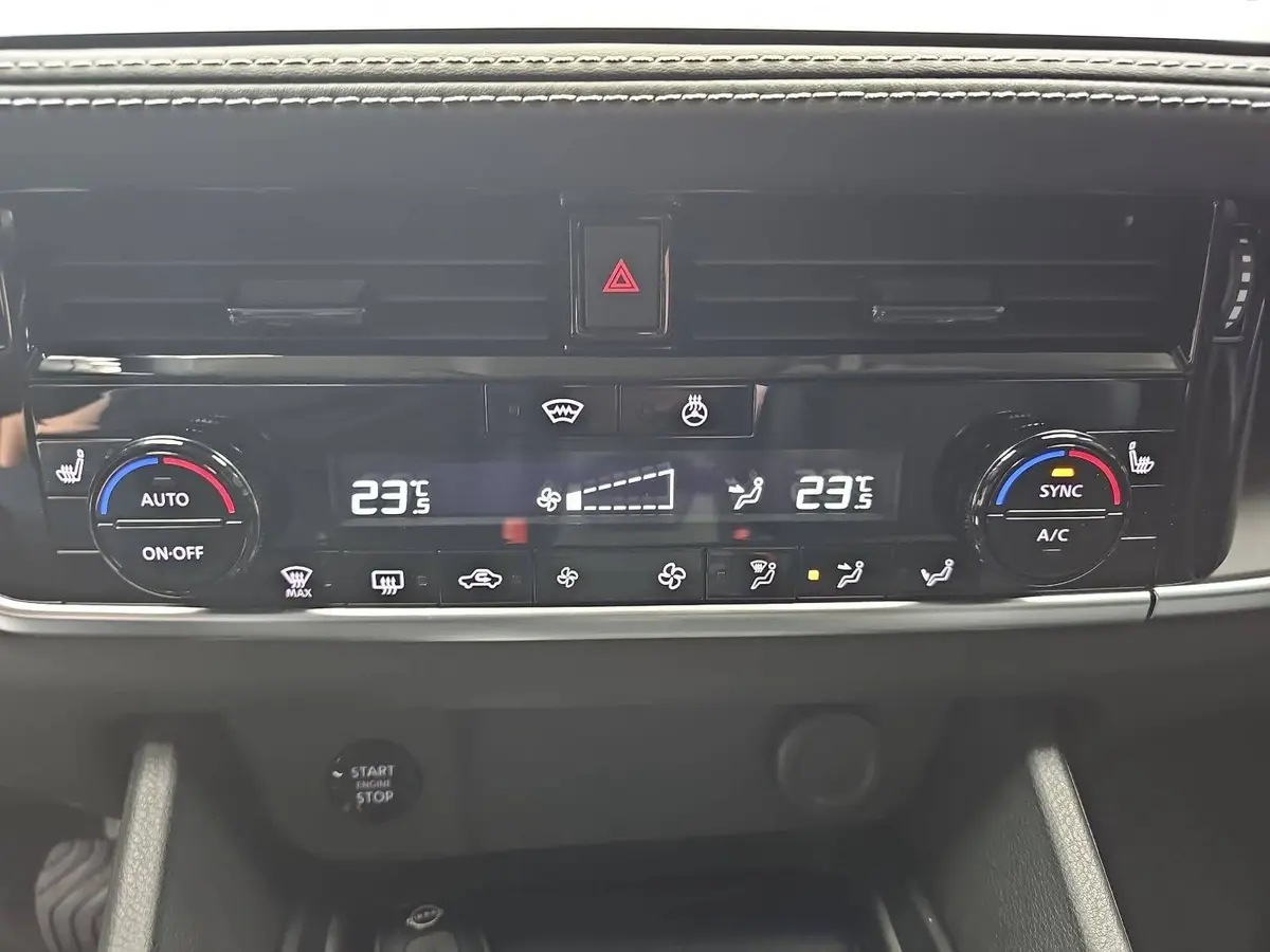 NISSAN QASHQAI 1.3 DIG-T MHEV AUTO. N-CONNECTA WINTER