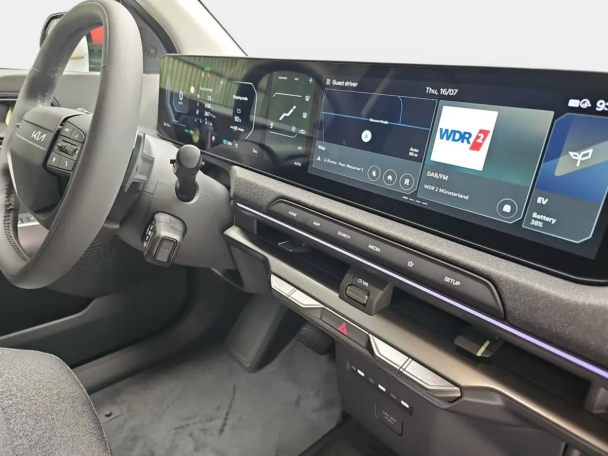 KIA EV2 61.0 KWH EARTH MJ27 4SITZE WINTER-CONNECT TECHN DRIVEWISE-PARK DESIGN
