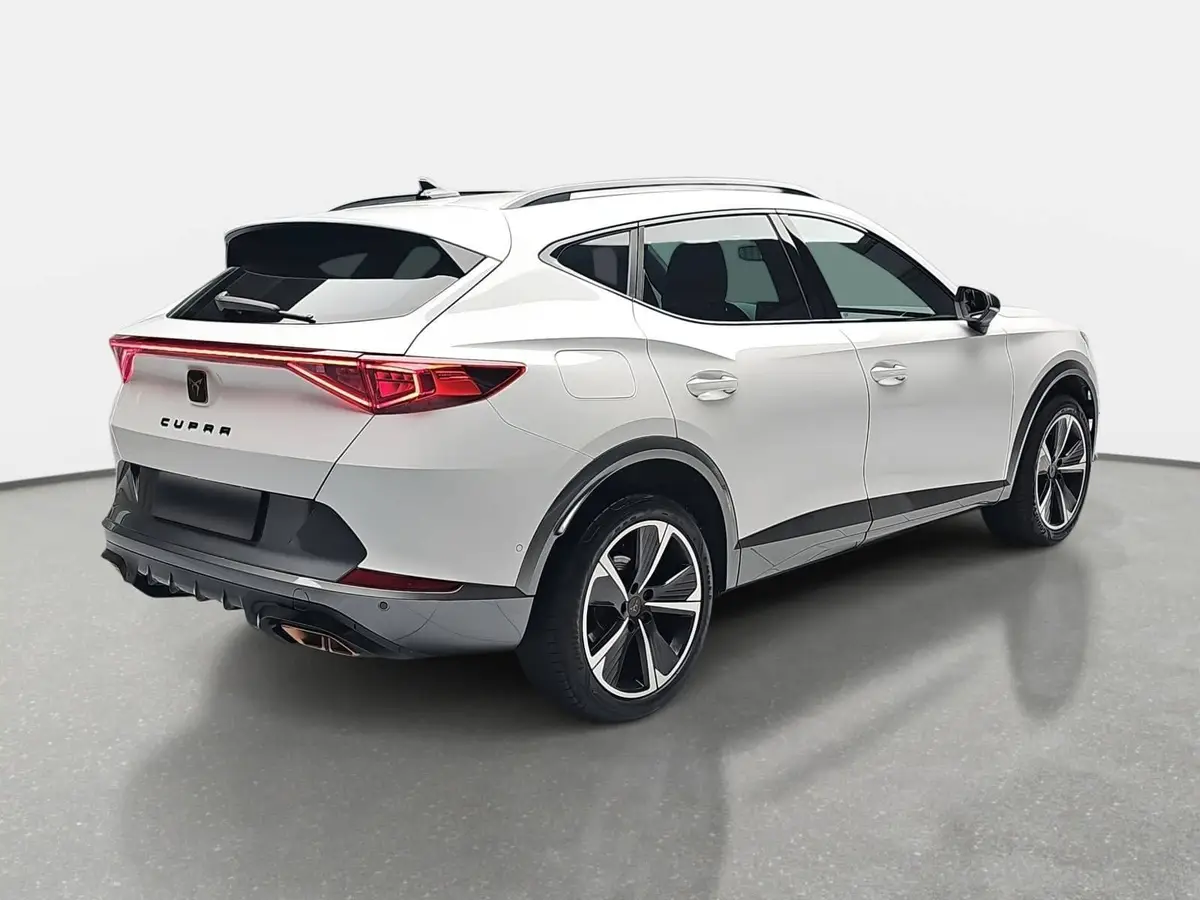 CUPRA FORMENTOR 1.4 DSG PHEV NAVI LED KAMERA