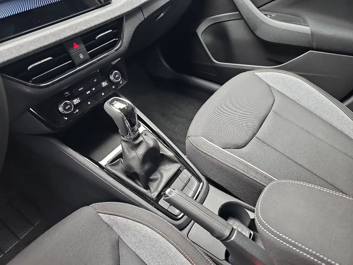 SKODA KAMIQ 1.0 TSI DSG 130 JAHRE LED KAMERA LM