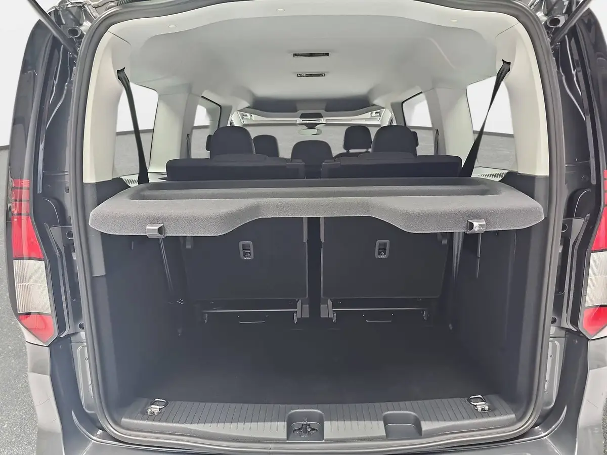 VW CADDY MAXI 1.5 TSI DSG LIFE APP-CONNECT AHK