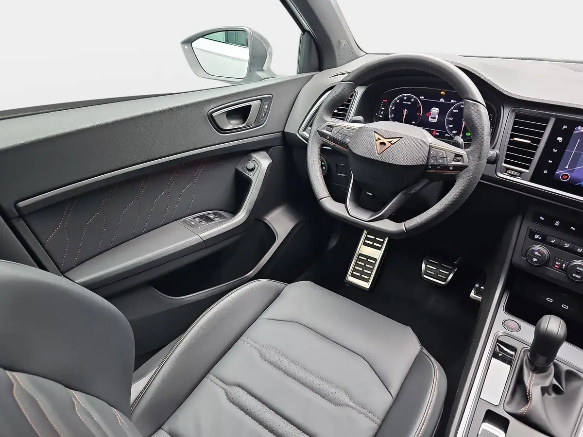 CUPRA ATECA 1.5 TSI DSG NAVI LED LEDER ACC PANO EL.HECKK. KAME