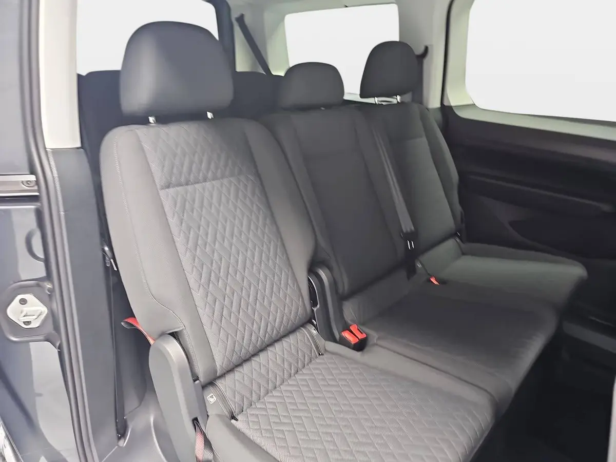 VW CADDY MAXI 1.5 TSI DSG LIFE APP-CONNECT AHK