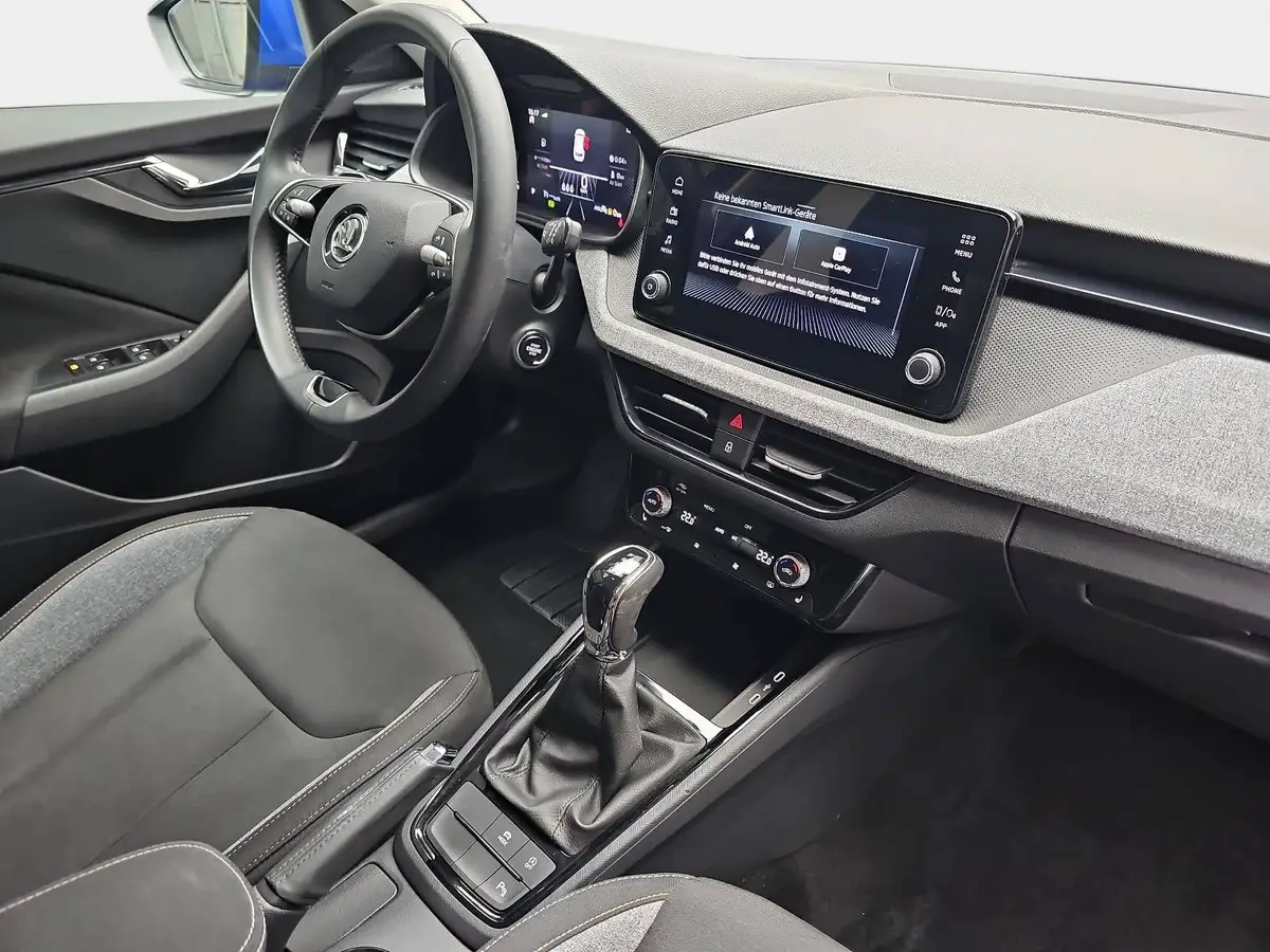 SKODA KAMIQ 1.0 TSI DSG SELECTION LED KLIMA LM