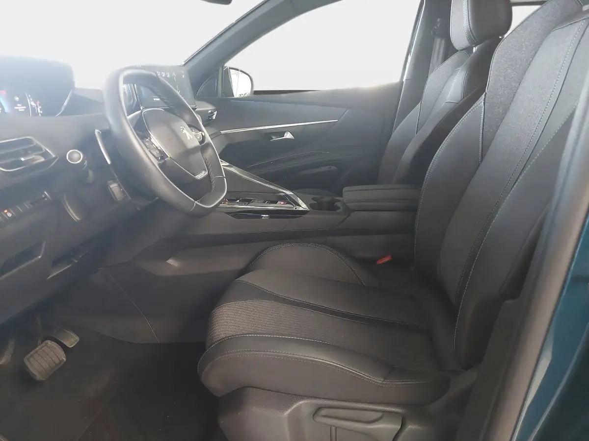 PEUGEOT 3008 1.2 AUTOMATIK 130 ALLURE 1.HAND
