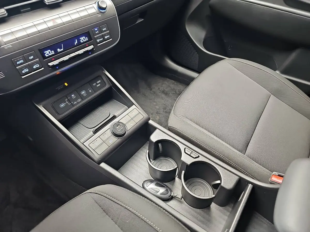 HYUNDAI KONA 1.6 T-GDI DCT TREND 2WD NAVI LED