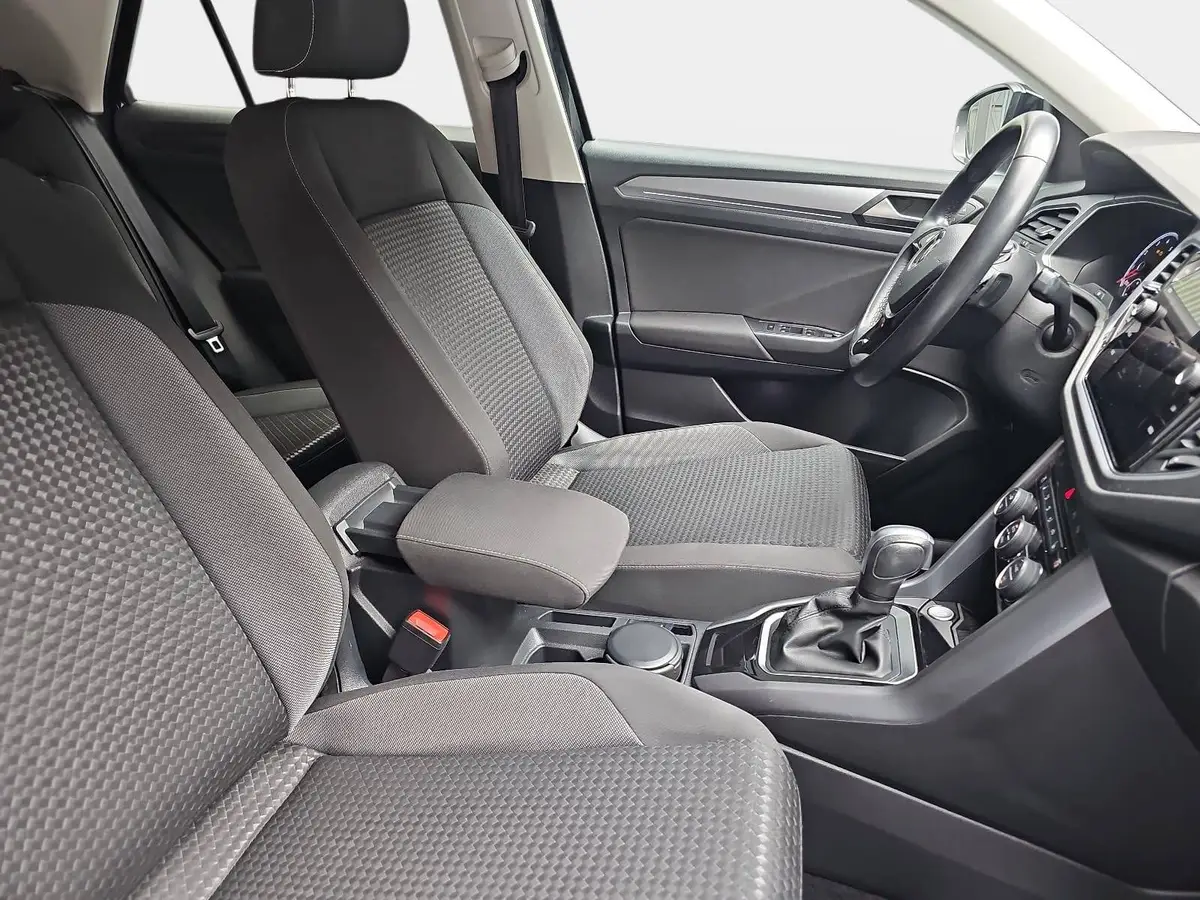 VW T-ROC 1.5 TSI DSG ACTIVE NAVI P-ASSIST KAMERA