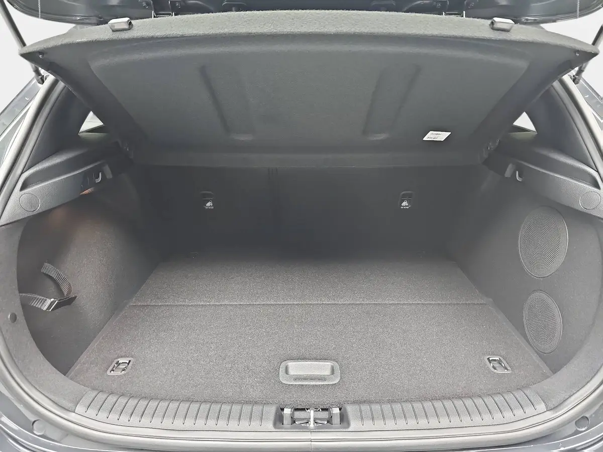 KIA CEED 1.5 T-GDI ULTIMATE EDITION STYLE SOUND