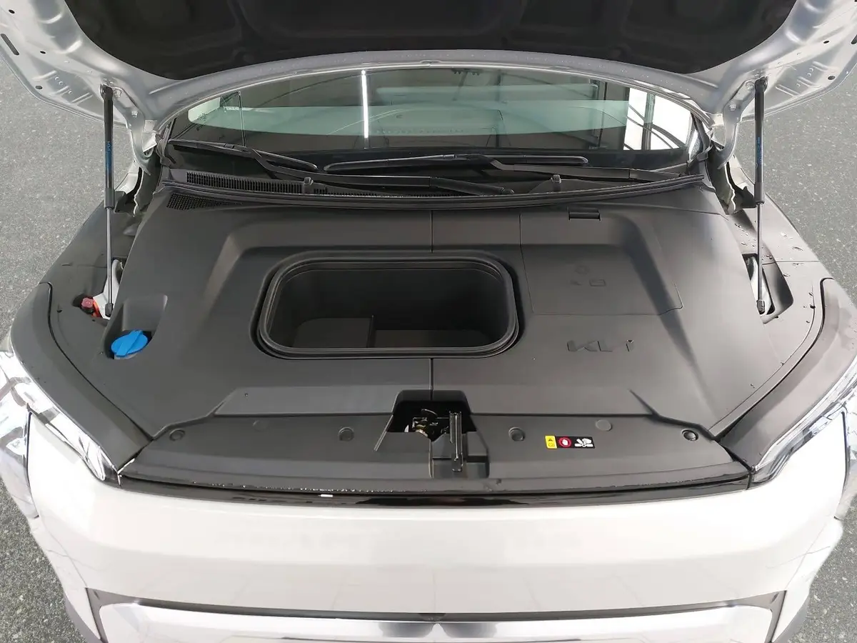 KIA EV3 81.4 KWH EARTH MJ26 WINTER-CONNECT BUSINESS UPGRADE DRIVEWISE-PARK