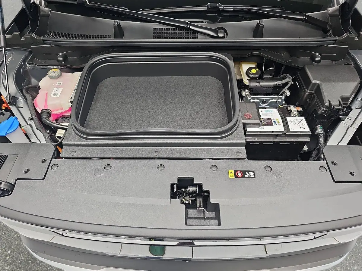 KIA EV2 42.2 KWH EARTH MJ27 WINTER-CONNECT TECHNOLOGY DRIVEWISE-PARK DESIGN