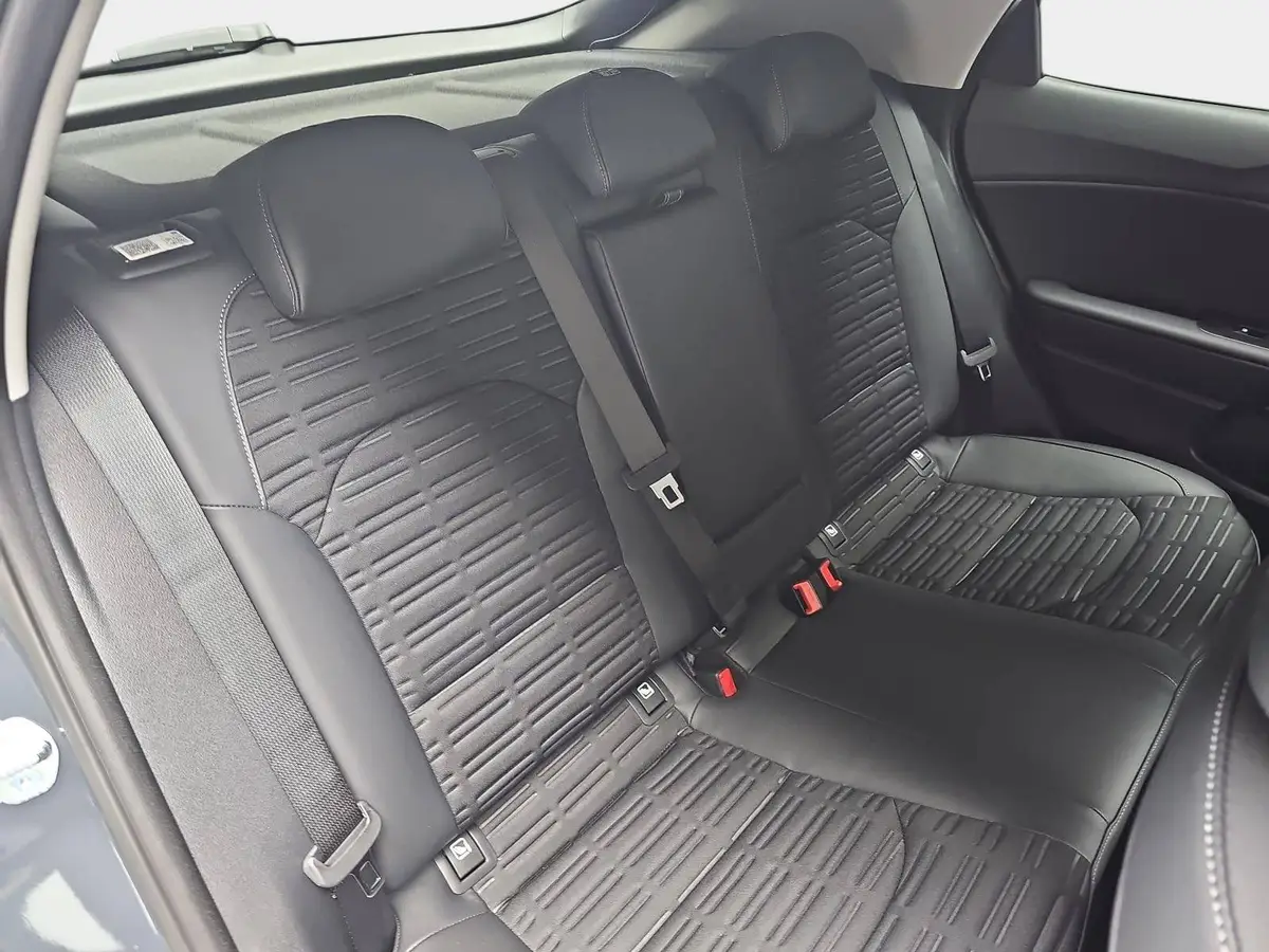 KIA XCEED 1.6 T-GDI 150 DCT VISION MJ27 KOMFORT-PRO
