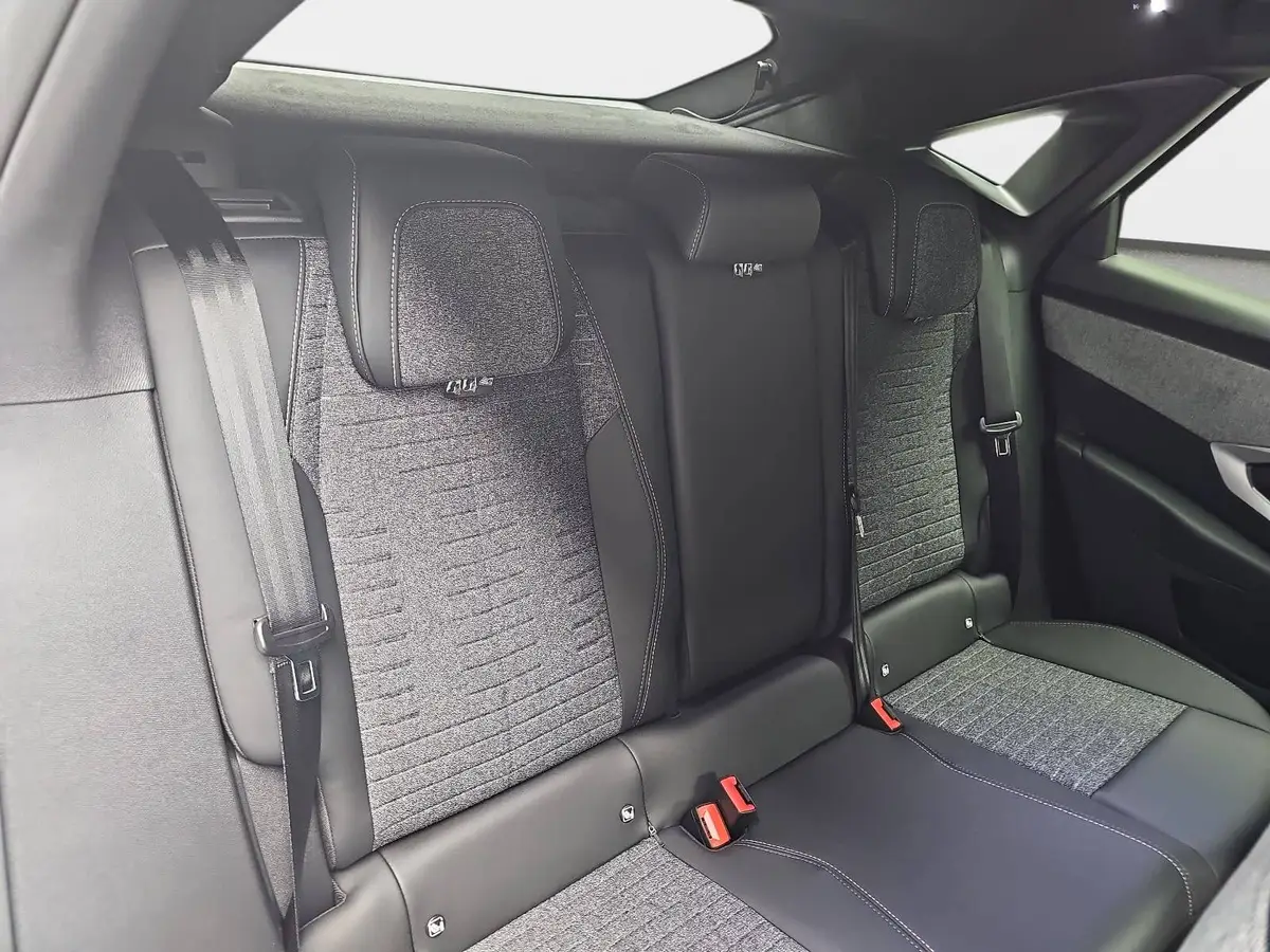 PEUGEOT 3008 1.2 HYBRID 145 E-DSC6 ALLURE LED DAB WINTER AHK LM