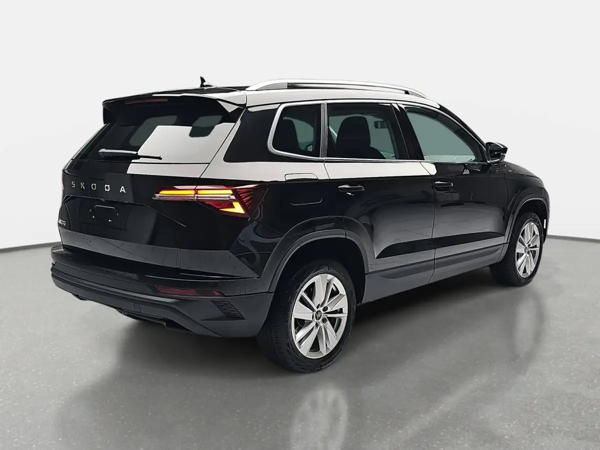 SKODA KAROQ 2.0 TDI DSG DRIVE NAVI LED AHK LM